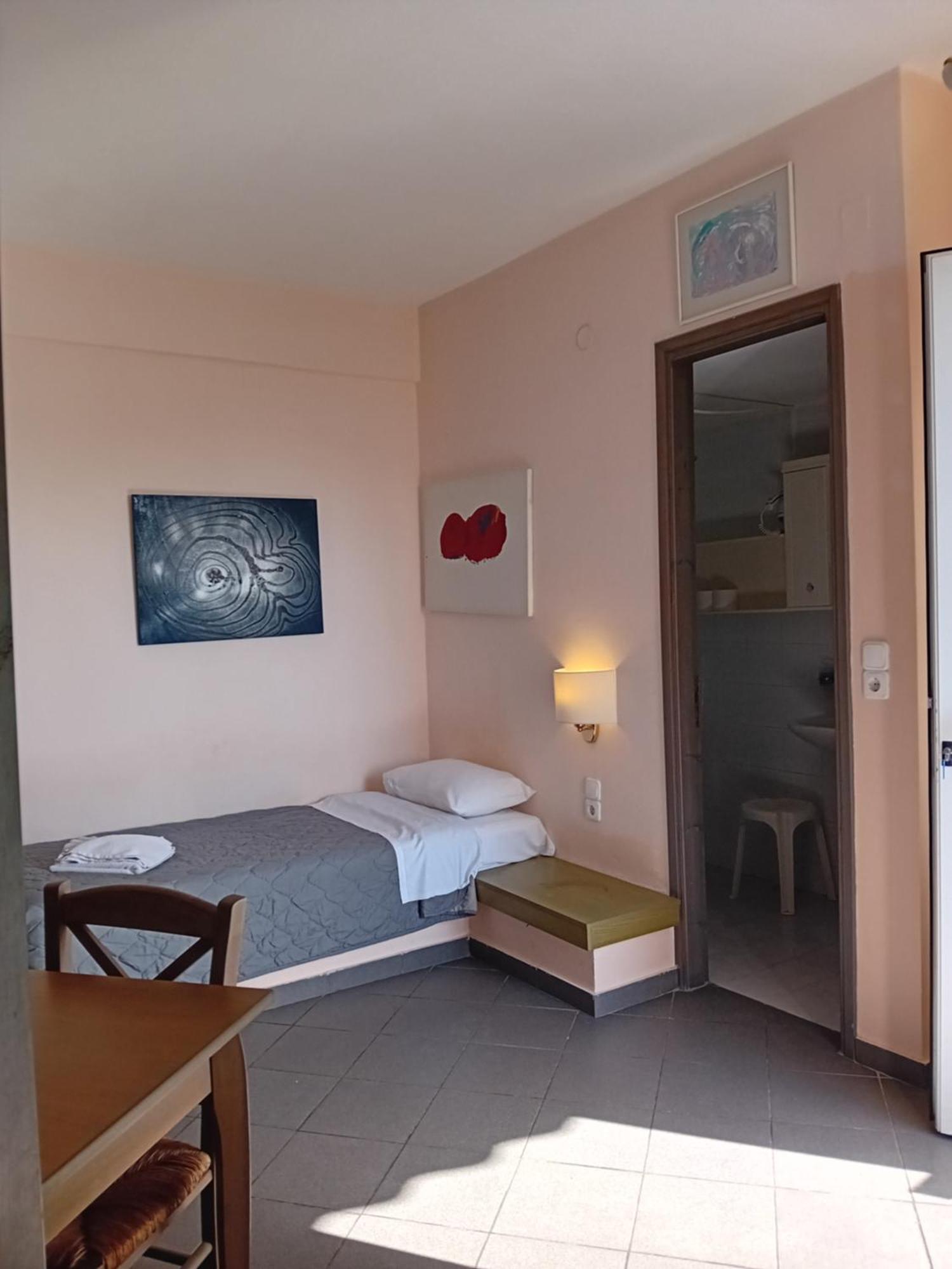 Heliotopos Apartments Tolón Extérieur photo